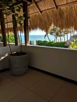 Szoba kétszemélyes ággyal, 1 king (extra méretű) franciaágy | Íróasztal, hangszigetelés, ingyenes wifi és ágynemű