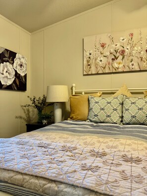 1 Schlafzimmer, Schreibtisch, Bügeleisen/Bügelbrett, kostenloses WLAN