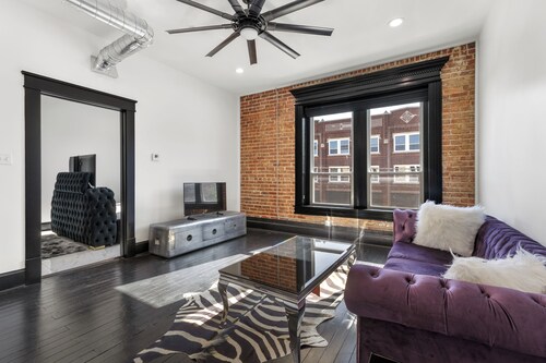 Apartment 1: Okmulgee Main St