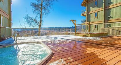 Modern, Cozy & Spacious 3BR Condo w/ Stunning Mountain Views 1085
