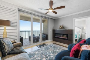 4 habitaciones, escritorio, wifi gratis y ropa de cama 