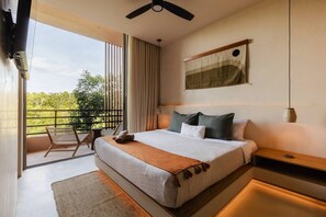 In-room safe, desk, iron/ironing board, travel cot