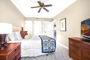 3 chambres, fer et planche à repasser, lit parapluie, Wi-Fi gratuit