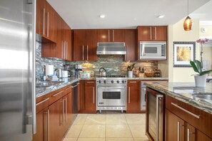 Fridge, microwave, oven, dishwasher