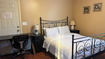 2 chambres, fer et planche Ă  repasser, Wi-Fi gratuit, draps fournis