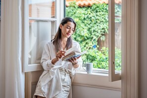 Interior - Villa Rosa Mare by Homie (Seixal)