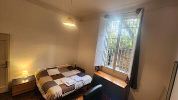 6 Schlafzimmer, Bettwäsche