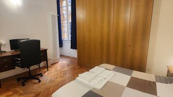 6 chambres, draps fournis