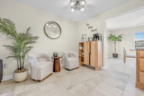 Interior - WATERFRONT WITH DIRECT GULF ACCESS – GOLF CART with stay, KAYAKS, BIKES & MORE! (Hernando Beach)