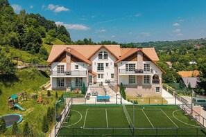 Sport court