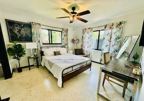 3 bedrooms, WiFi, bed sheets