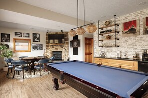 Spielezimmer