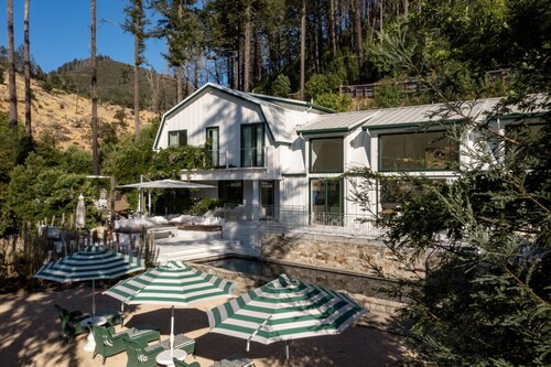 Kenwood Lodge - 5 Bedroom/En-suite, Pool, Views