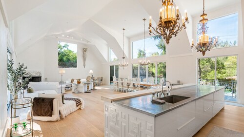 Kenwood Lodge - 5 Bedroom/En-suite, Heated Pool