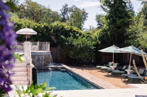 Kenwood Lodge - 5 Bedroom/En-suite, Heated Pool