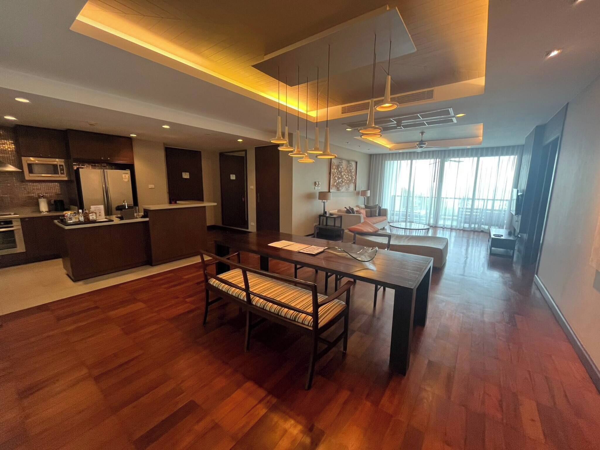 Condo, 2 Bedrooms, Accessible | Dining room