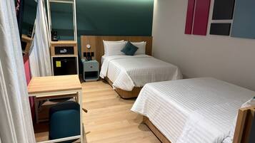 Comfort Room | In-room safe, free WiFi, bed sheets, wheelchair access