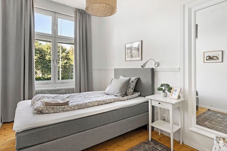 Wifi gratis y ropa de cama