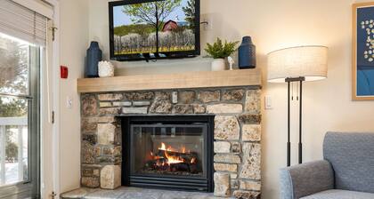 Cool 2-bedroom condo with walk-in shower in charming Fish Creek