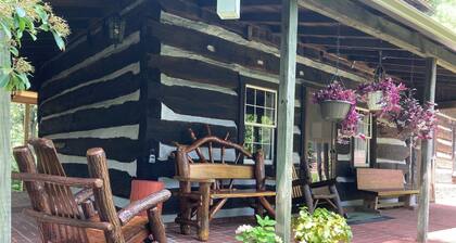 Tarry Moore Cottage ... on Foxburg's historic fairways