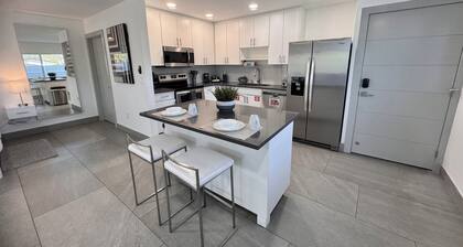 Cozy Unit w/Mini-Golf & Balcony