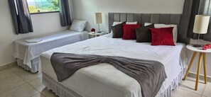 3 bedrooms, free WiFi, bed sheets
