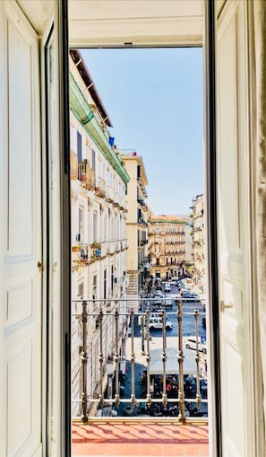 Double Room, City View | Desk, iron/ironing board, free WiFi