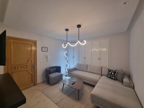 TV - Your elegant and spacious Chez-Moi retreat in the heart of Sfax (Sfax)