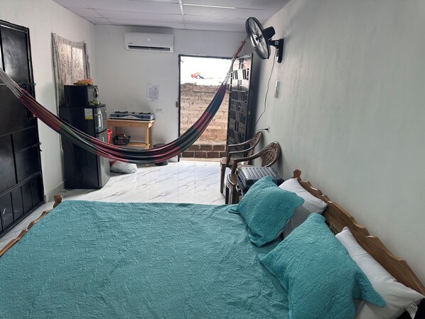 1 Schlafzimmer, Bügeleisen/Bügelbrett, kostenloses WLAN