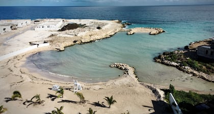 Condo Paradisiac Beach Club 2BDR - Ocho Rios