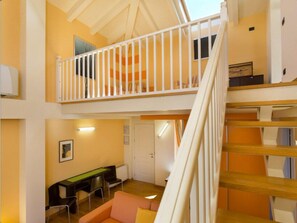 Duplex, Balcony, Lake View