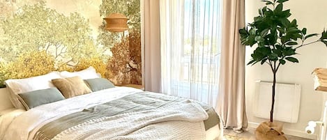 1 chambre, fer et planche à repasser, lit de bébé portatif, Wi-Fi