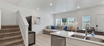 North Ogden Townhouse Near Ski Resorts + Pet-Friendly