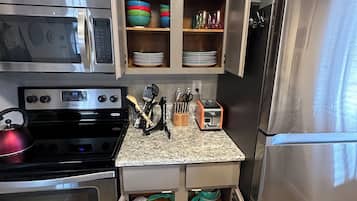 Microwave, oven, stovetop, dishwasher