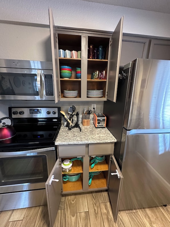 Microwave, oven, stovetop, dishwasher
