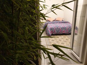 1 多间卧室、熨斗/熨衣板、WiFi、床单