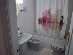 Towels, soap, toilet paper
