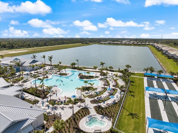 Outdoor pool, a heated pool