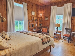 4 Schlafzimmer, Schreibtisch, Bügeleisen/Bügelbrett, WLAN