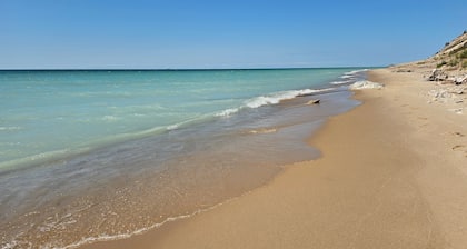 Above Crystal Lake - Hot Tub and Panoramic Views