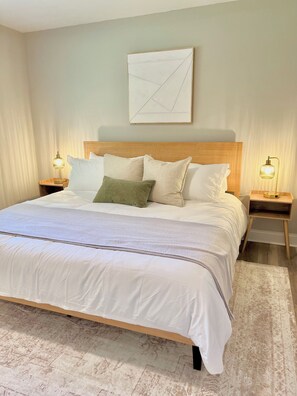 1 bedroom, desk, free WiFi, bed sheets