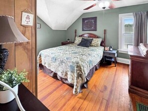 Desk, iron/ironing board, travel cot, free WiFi