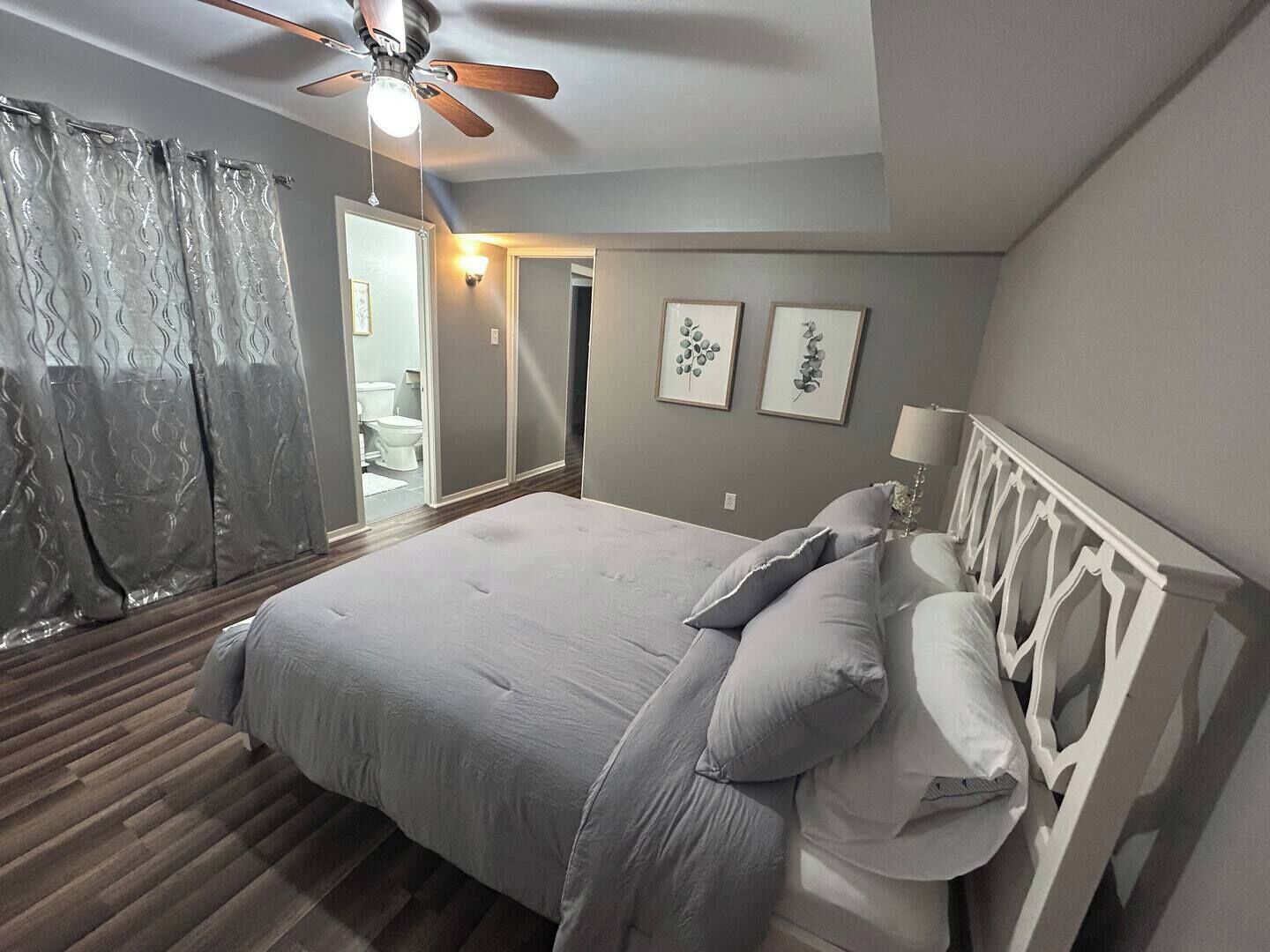 3 chambres, fer et planche à repasser, Wi-Fi gratuit, draps fournis