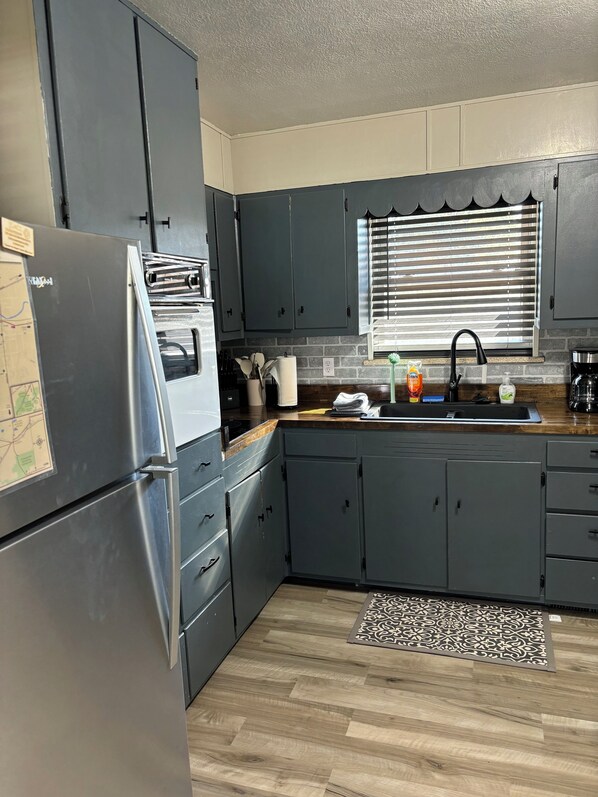 Microwave, oven, stovetop