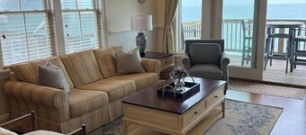 NEW listing! Sail Away - Ocean front TOP floor condo in charming Rodanthe