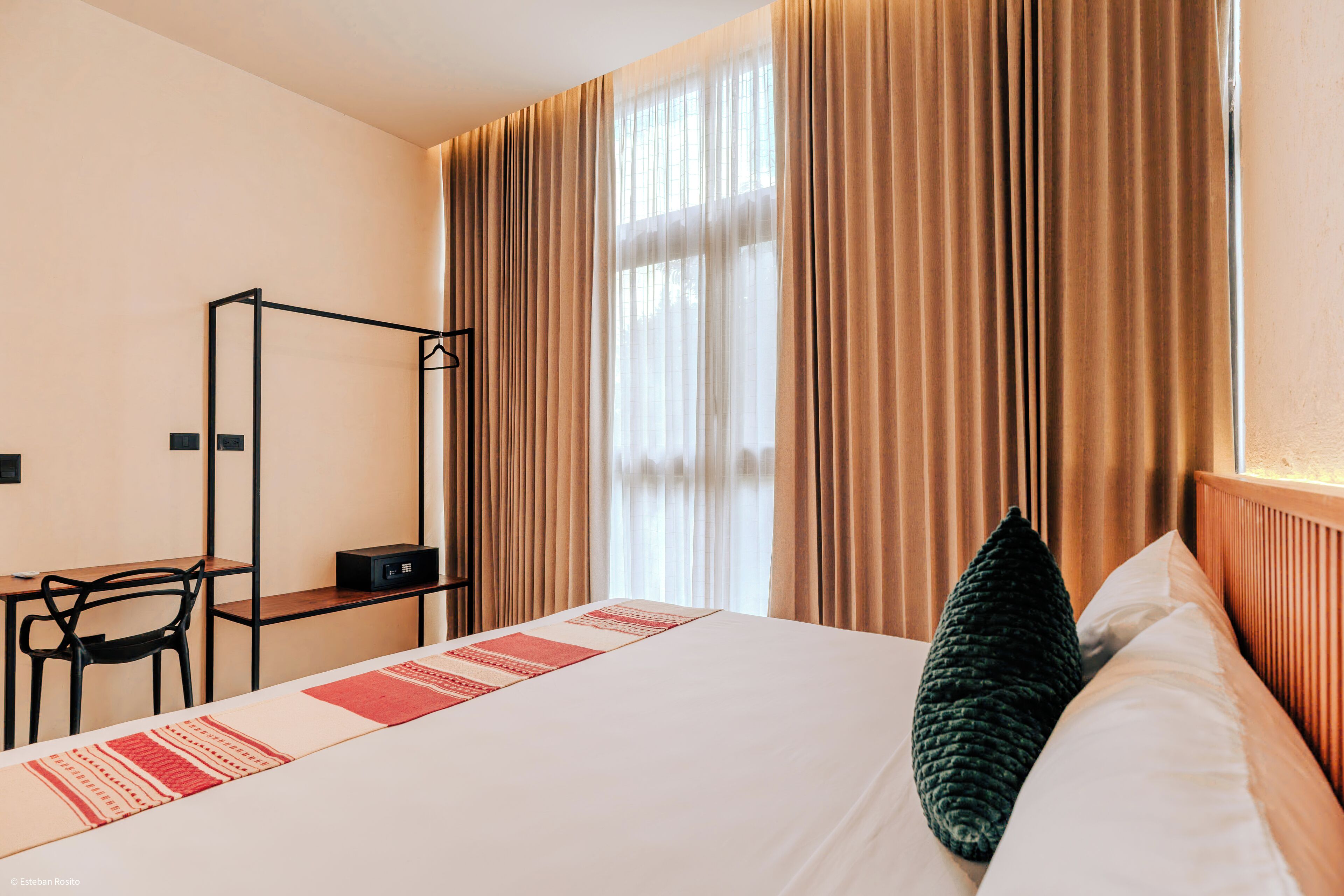 Departamento Deluxe, vista al jardín | Ropa de cama de alta calidad y minibar 