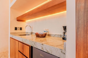 Fridge, microwave, cookware/dishes/utensils