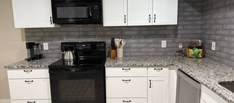Minutes off I-35W - close to all the area attractions!