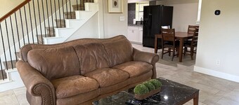 Minutes off I-35W - close to all the area attractions!