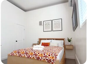 1 chambre, fer et planche à repasser, Wi-Fi gratuit, draps fournis